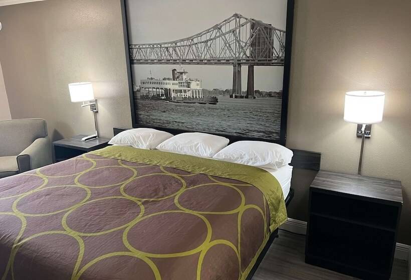 فندق Super 8 By Wyndham Picayune