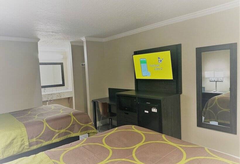 فندق Super 8 By Wyndham Picayune