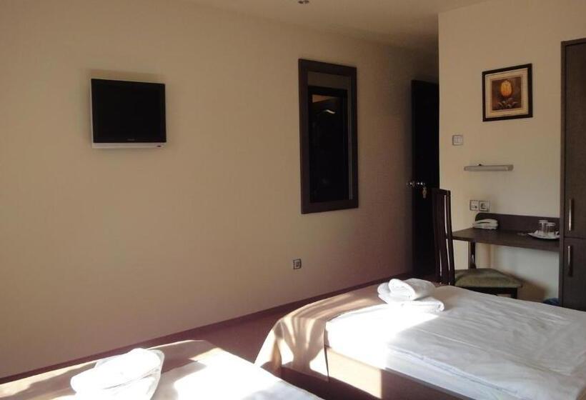 فندق Tulipan Panzio