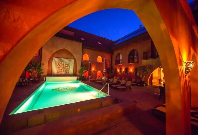 Mesés Shiraz Hotel Superior Adults Only