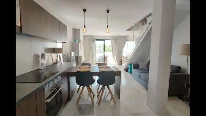 Urb Jardines De Sotogrande Dúplex, 120 M2