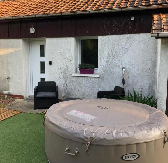 Studio Neuf, Cosy, Grande Terrasse