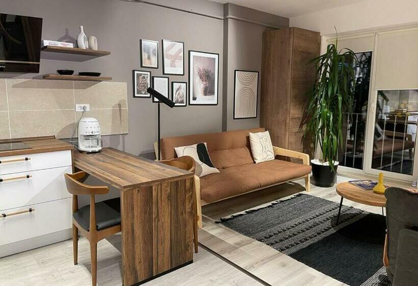 Shi Zi Junior Suite
