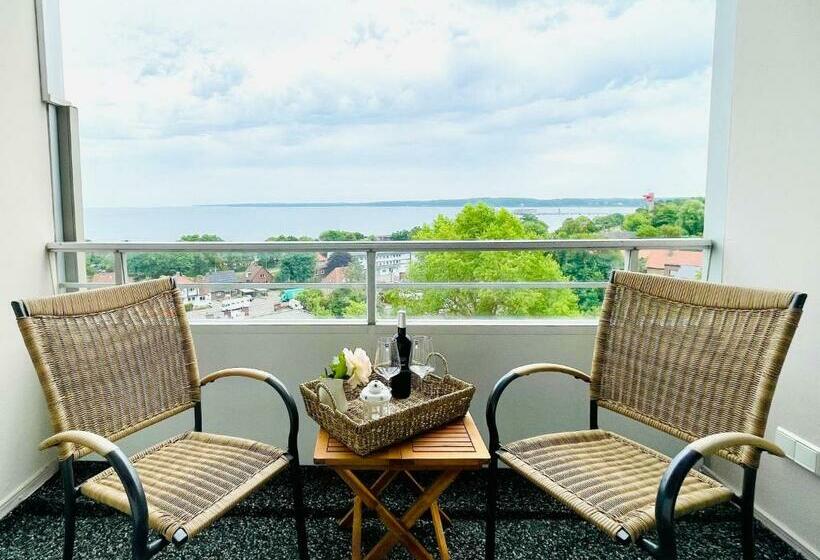 Sullivans Seaview