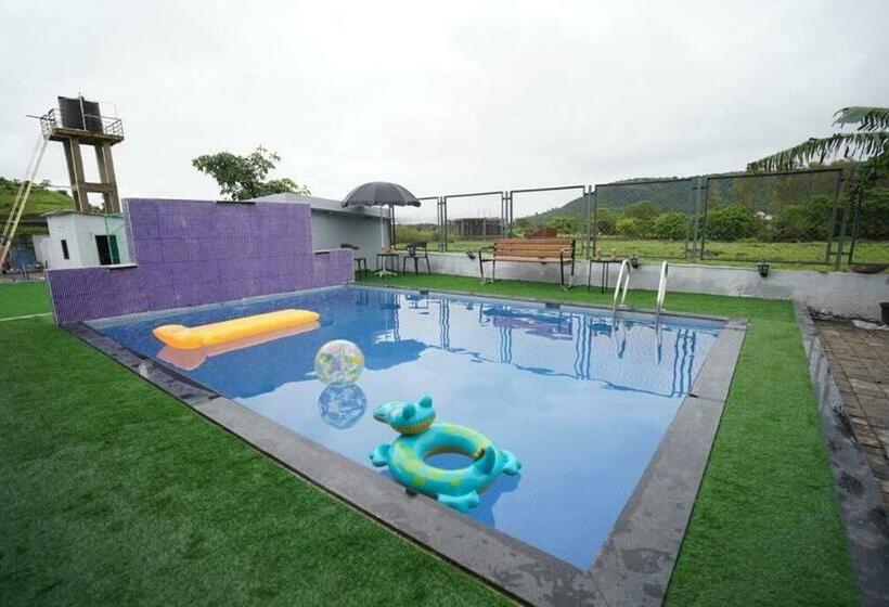 Aura 8bhk Pool Resort Lonavala