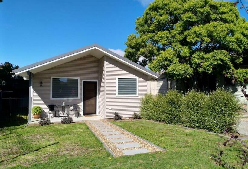 Oleander Cottage