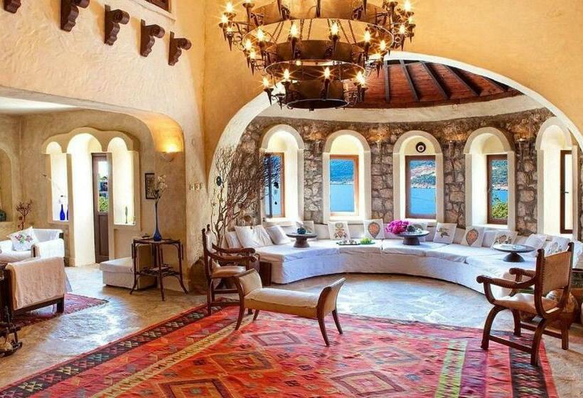 Chateau Kas Peninsula