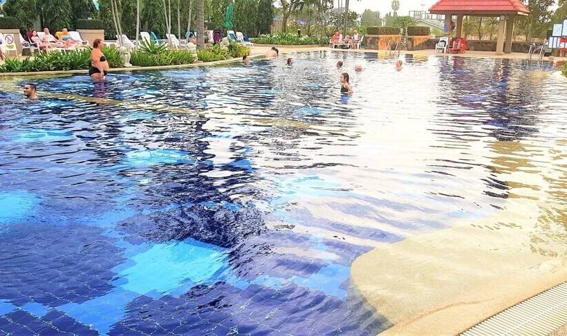 Jomtien Beach Condo   Studio Close To The Beach