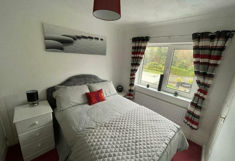 Woodland View