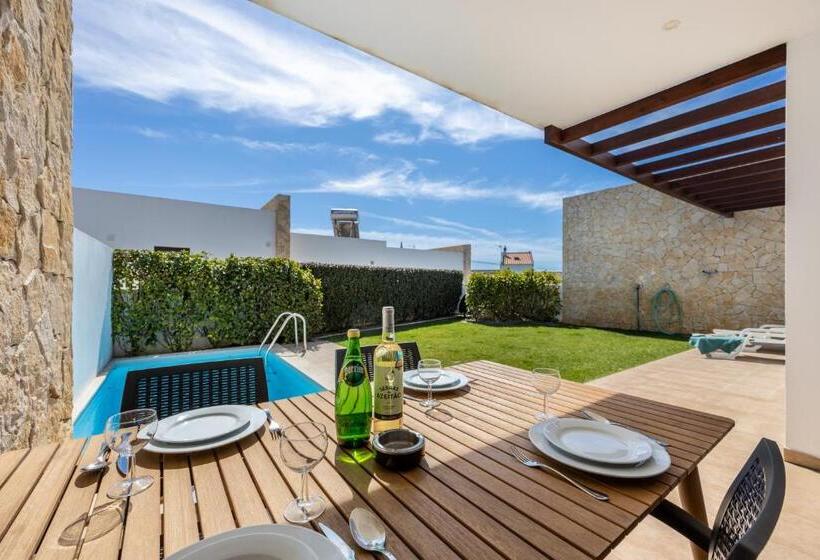 Villa Drop In