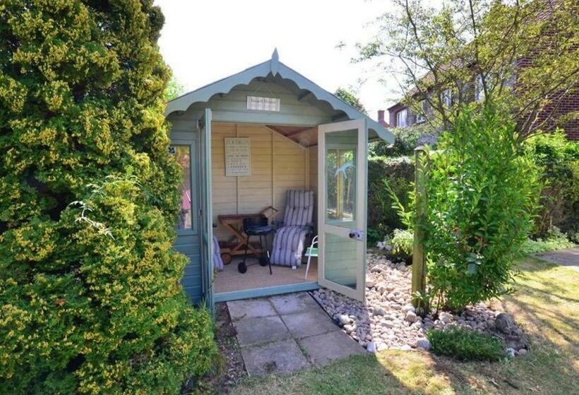 Curlew Cottage
