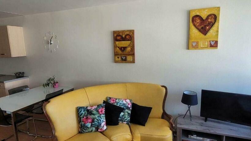 Nouveau !! Appartement Confortable Totalement Rénové Avec Parking Gratuit Hypercentre De Nancy