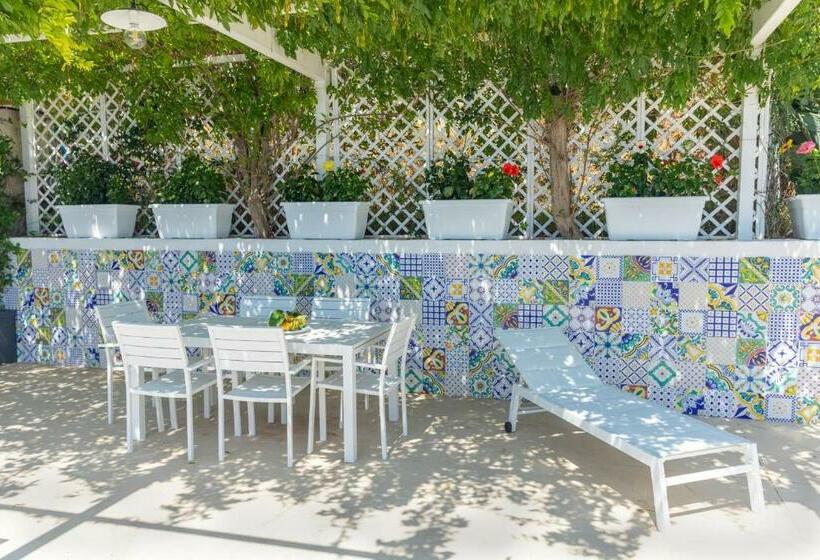 Amore Rentals Casa Mari