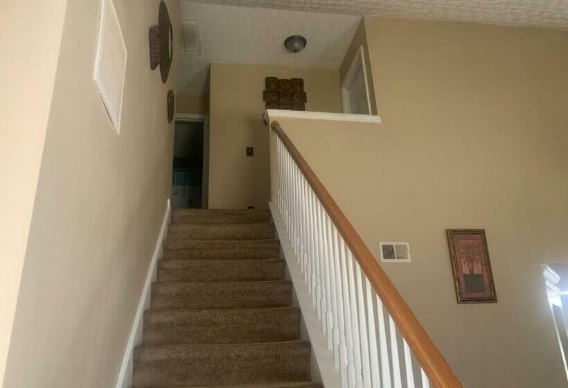 Captivating Home Near Downtown Atl