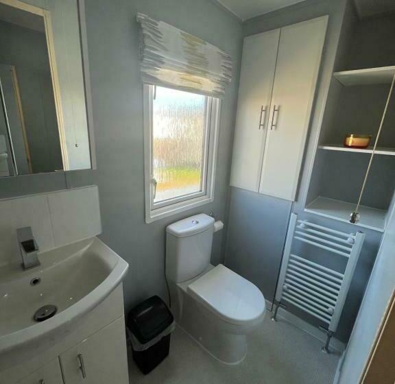 Kittiwake 10, Scratby California Cliffs, Parkdean, Sleeps 6, Pet Friendly, Close To The Beach