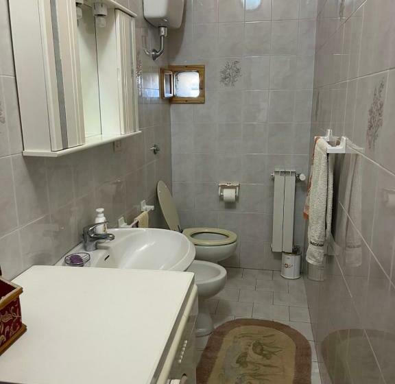 Dimora Dei Poli Ferrero Spaziosa Casa Indipendente, Vista Mare, In Centro Su Corso Garibaldi