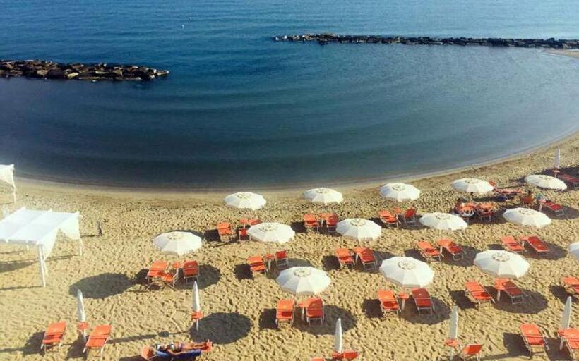 هتل Del Sole Resort