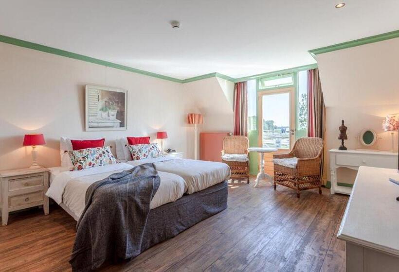 فندق Harteluk Joure