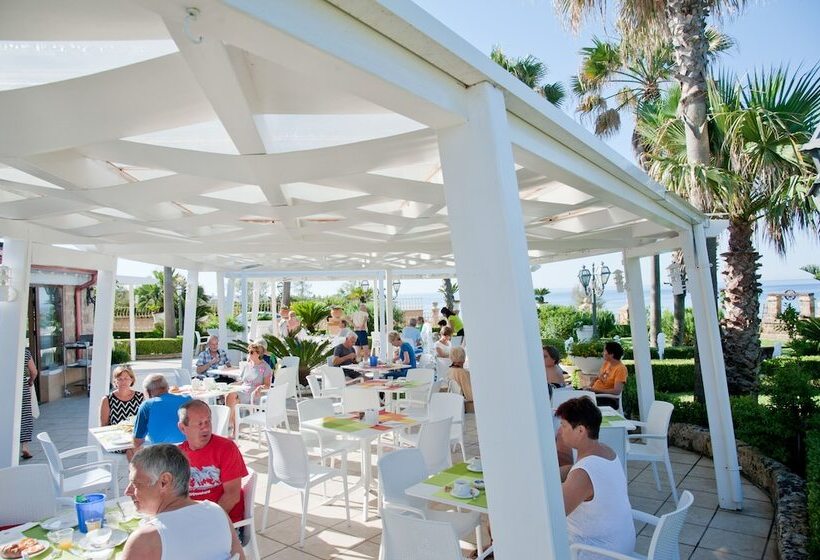 בית מלון כפרי Parco Dei Principi  Resort & Spa