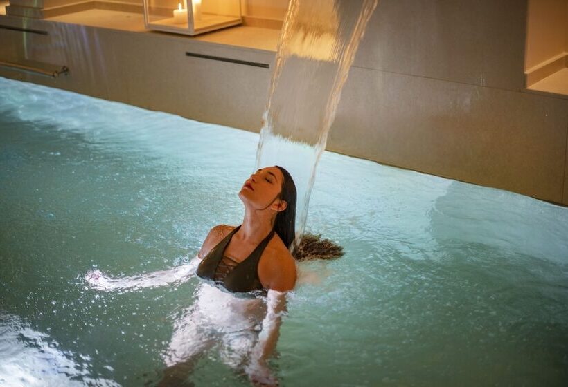 בית מלון כפרי Parco Dei Principi  Resort & Spa
