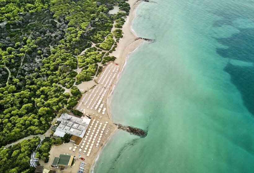 هتل Robinson Apulia  All Inclusive