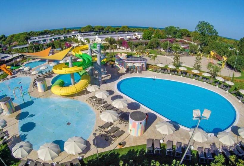هتل Robinson Apulia  All Inclusive