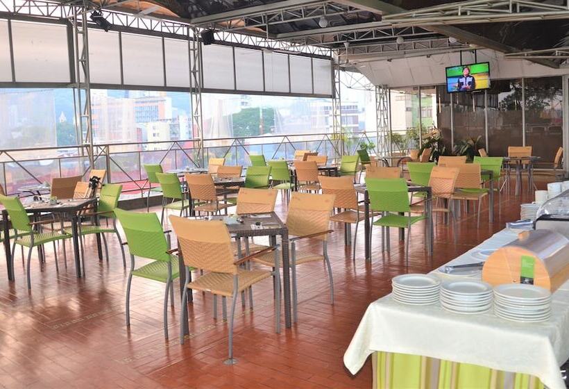 هتل Villavicencio Plaza