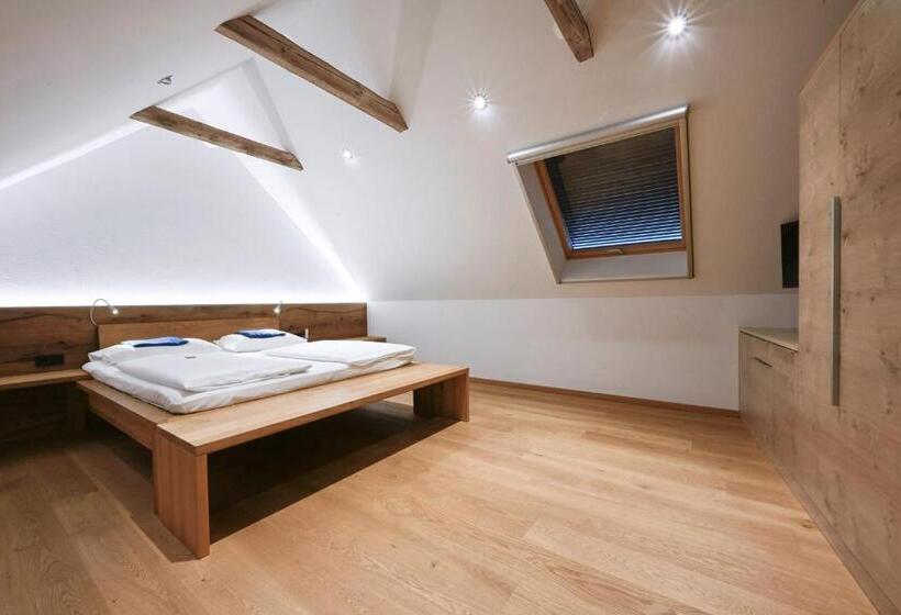 בית מלון כפרי Winzerhof Kiss