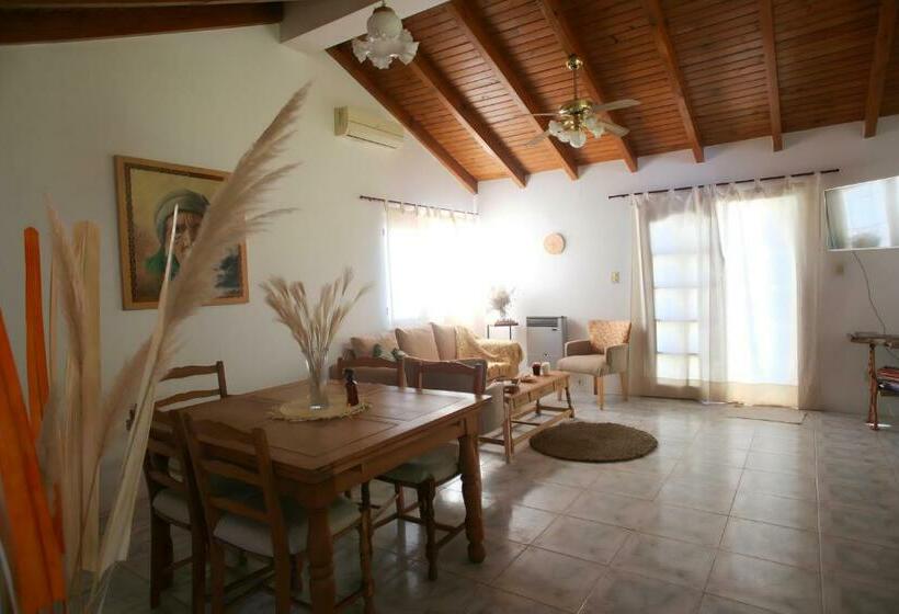 La Casa De Alicia