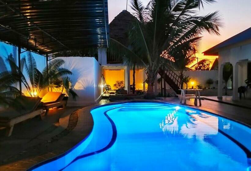 Zanzi Breeze Villa