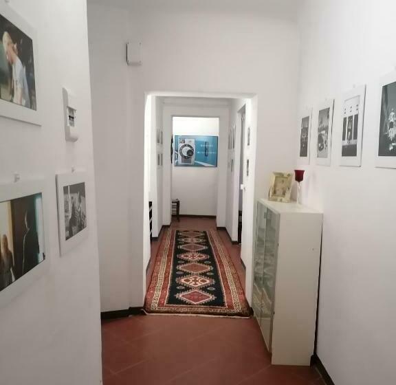 Gallery House