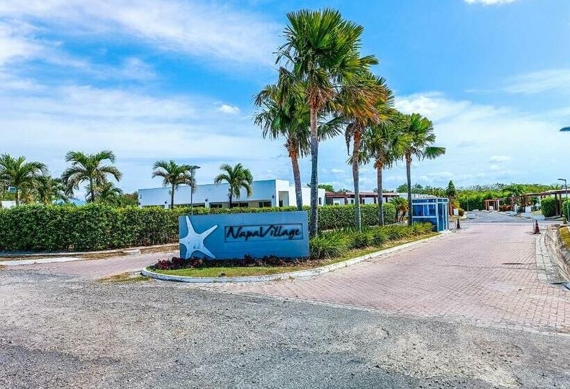 Villa Luxe Playa Blanca Tourism