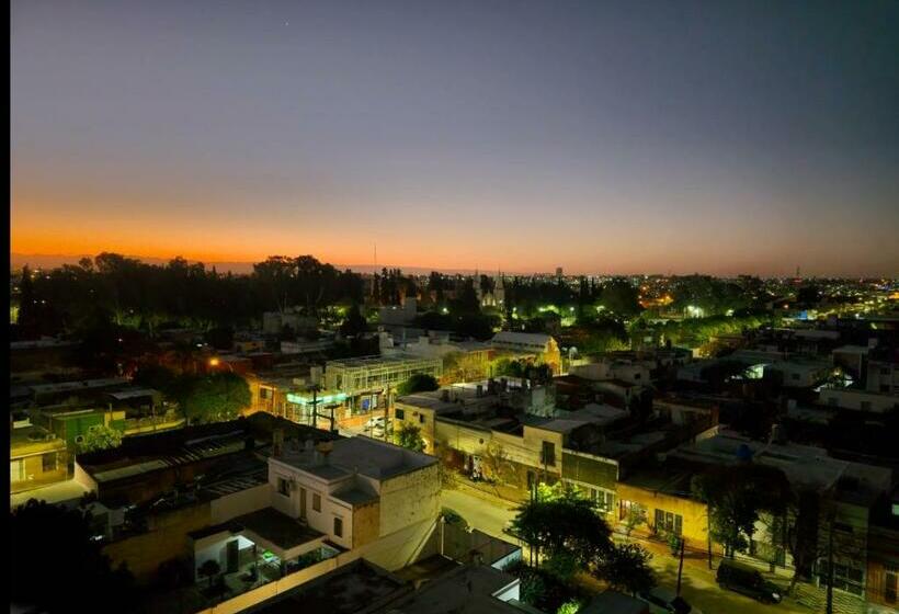 Altos De Clermont