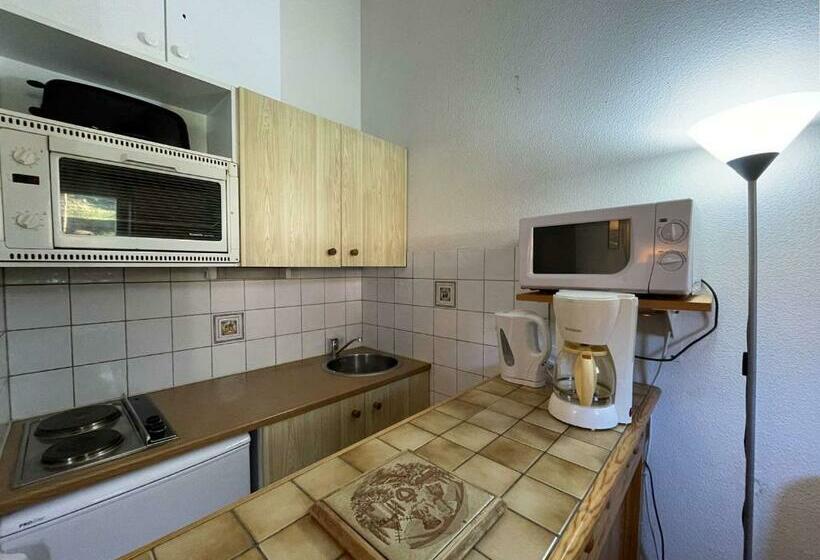 Appartement 2 Pièces Cabine à 700m Du Village Praz Sur Arly 6 Pers Ski Et Lac Prox. Fr 1 603