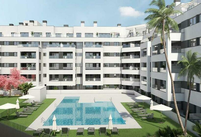 Toplage Marbella Neubau Luxus Apartment, Strand Und Altstadt In Minuten Zu Fuss