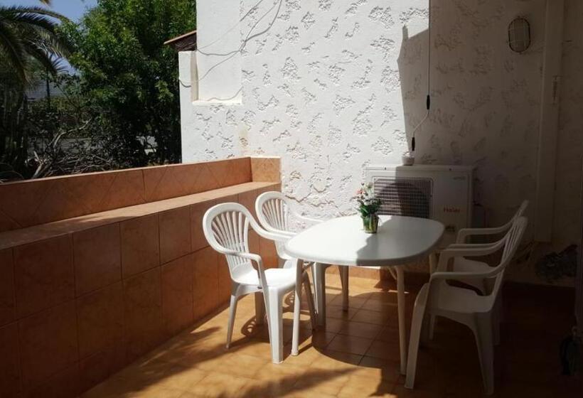 Apartament Chaparral House