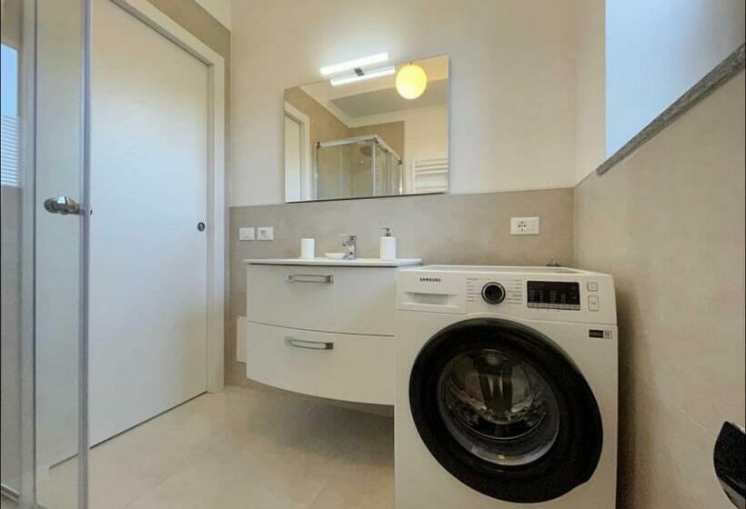 Appartamento Con Balcone Affascinante A Cadorago