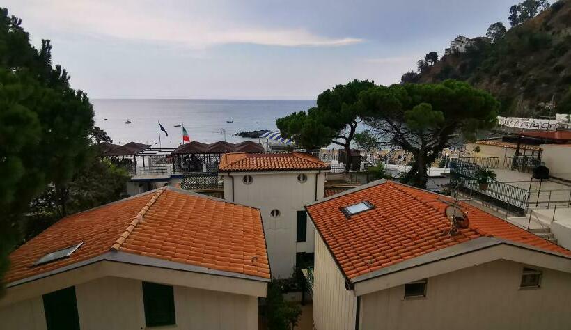 L Oasi Di Copanello