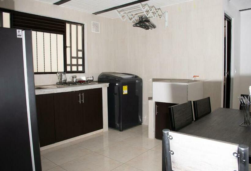 Rakira Suites Apartahotel Campestre
