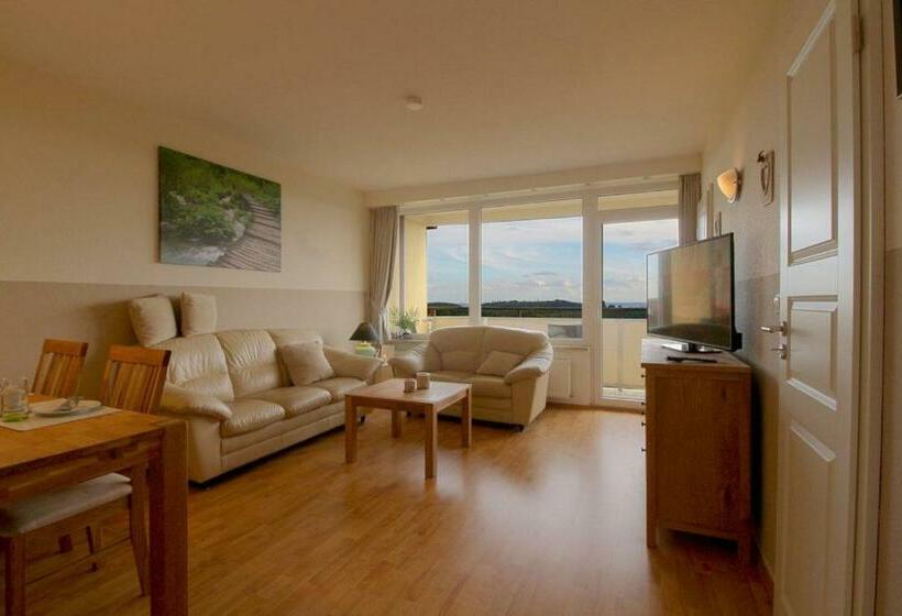 Apartment 535