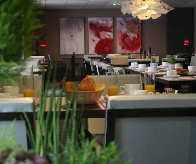 فندق Ax Hôtel Spa & Restaurant