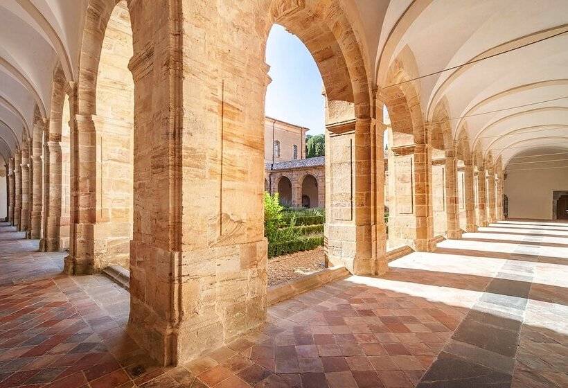 ホテル Logis Hôtel Restaurant Des Corbières