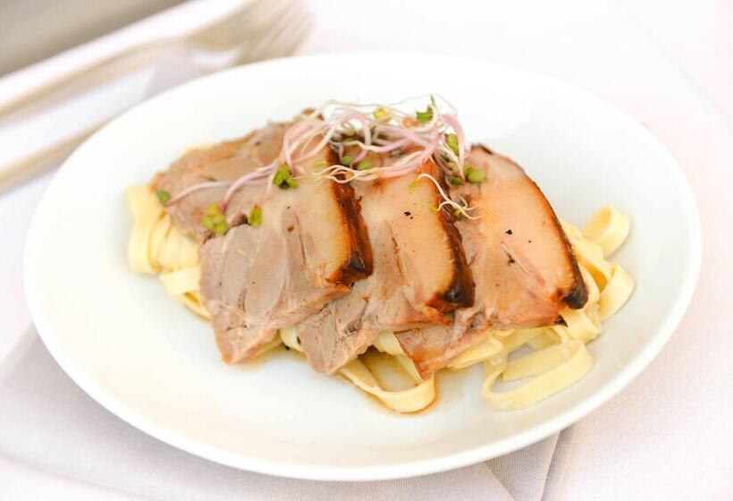 ホテル Logis Hôtel Restaurant Des Corbières