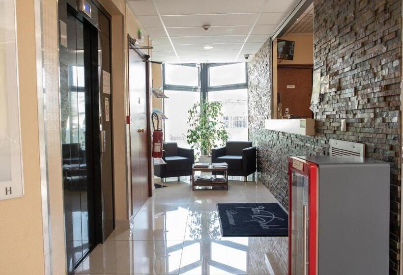 ホテル Hôtel Garabel