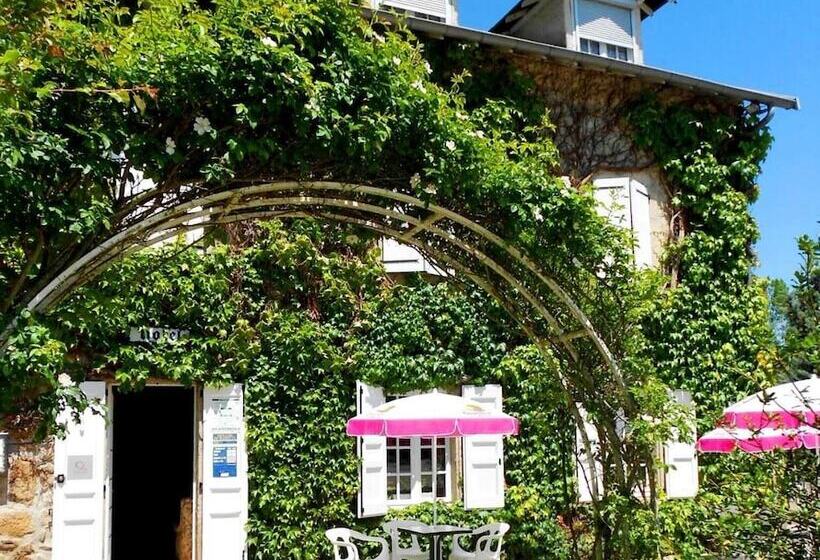 Отель Le Moulin De Barette