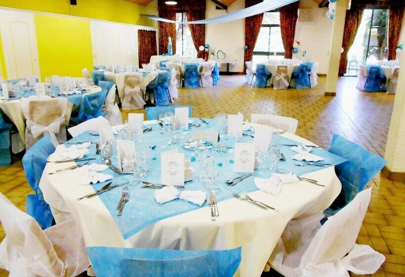 Отель Le Moulin De Barette