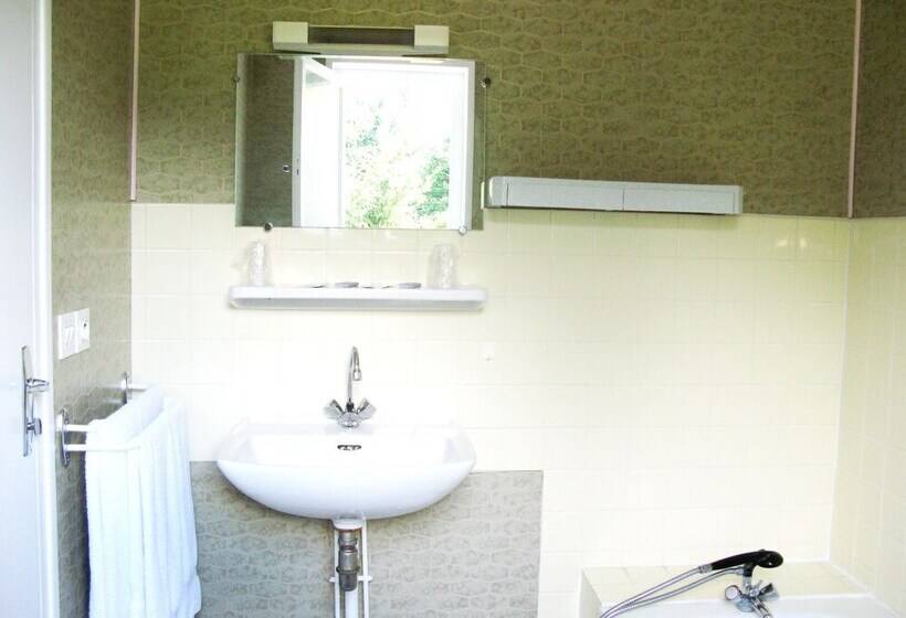 Отель Le Moulin De Barette