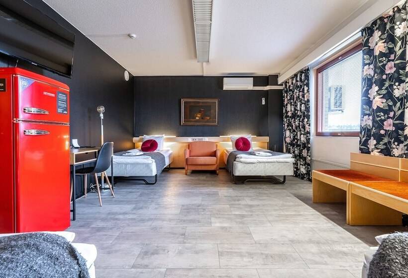 בית מלון כפרי Li Jämsä