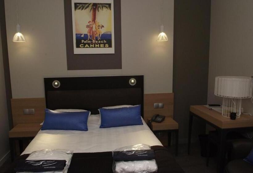 فندق Logis Grand Hôtel Des Bains