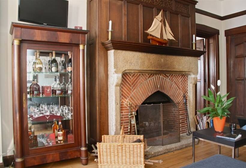 בית מלון כפרי Manoir Dalmore